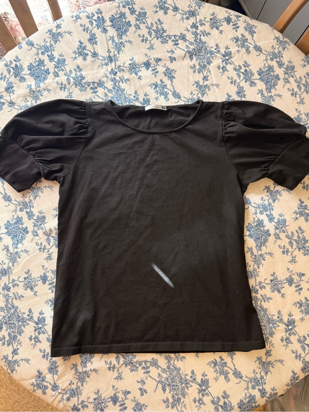 Black Puff-Sleeve Short Sleeve Tee - Classic Everyday Top